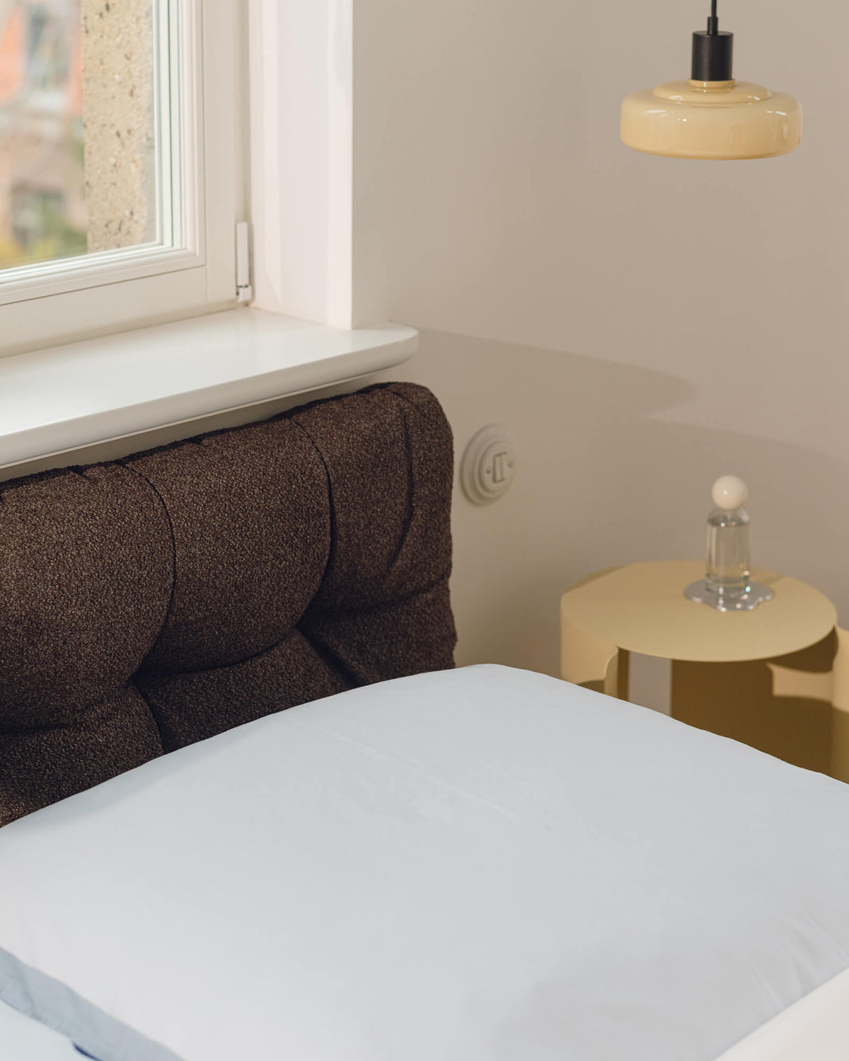 Bolbi Headboard