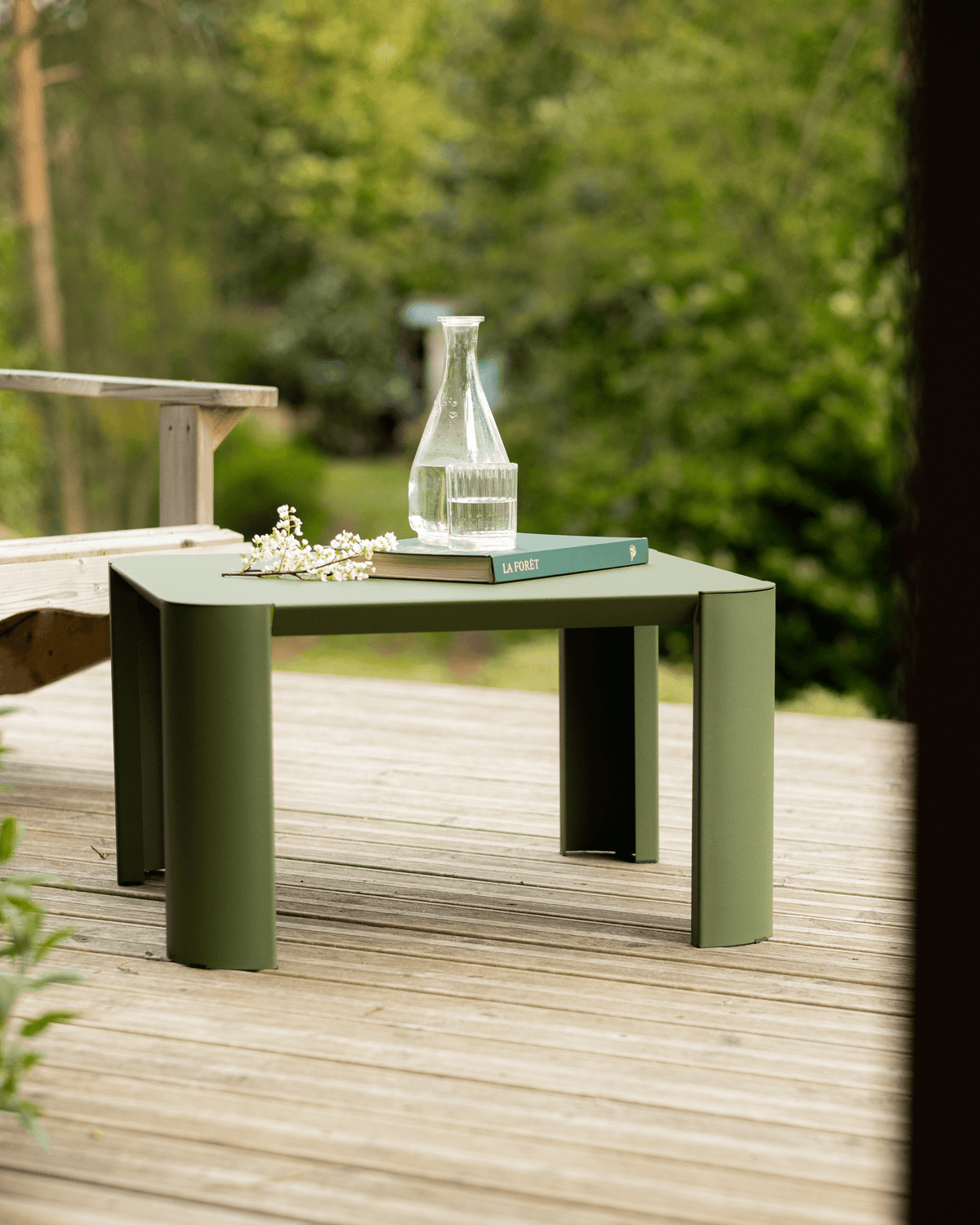 Fli Outdoor Coffee Table