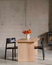 Hett Table - short