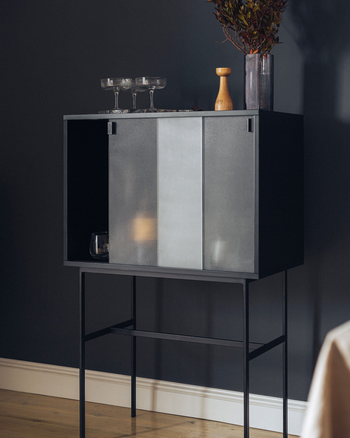 Lekko Cabinet