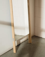 Lun Leaning Mirror