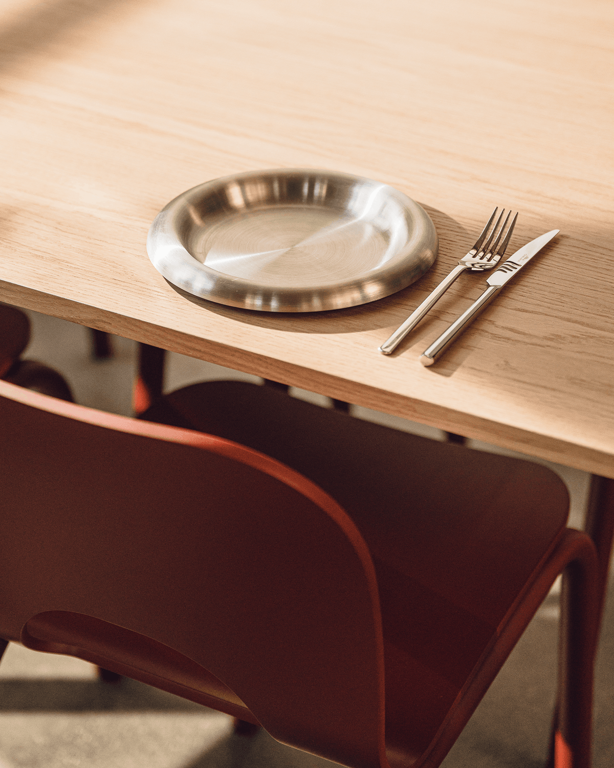 Meko Dining Table