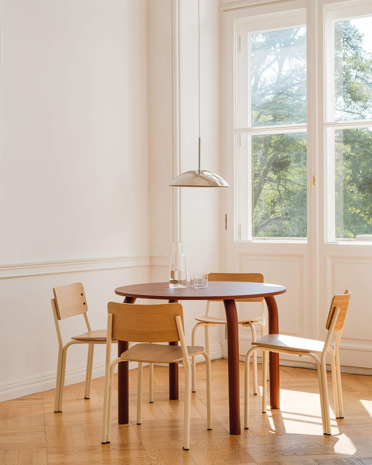 Meko Dining Table