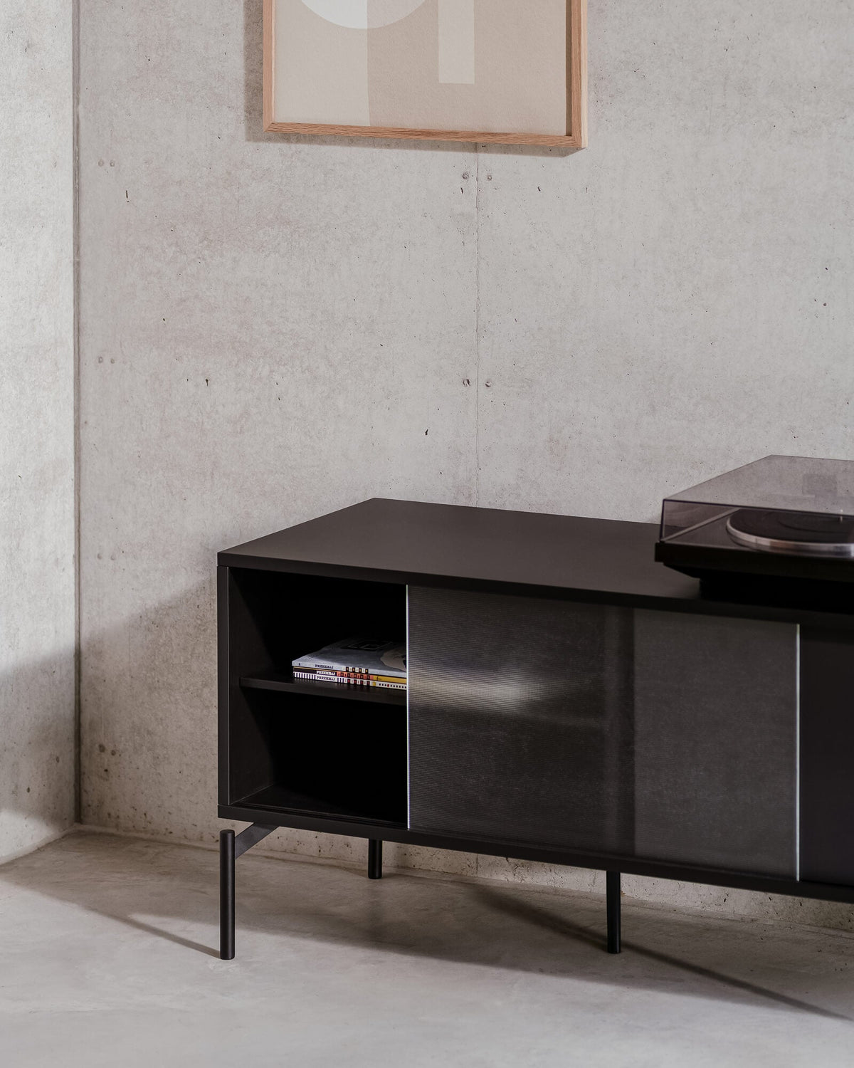 Met Mini TV Stand