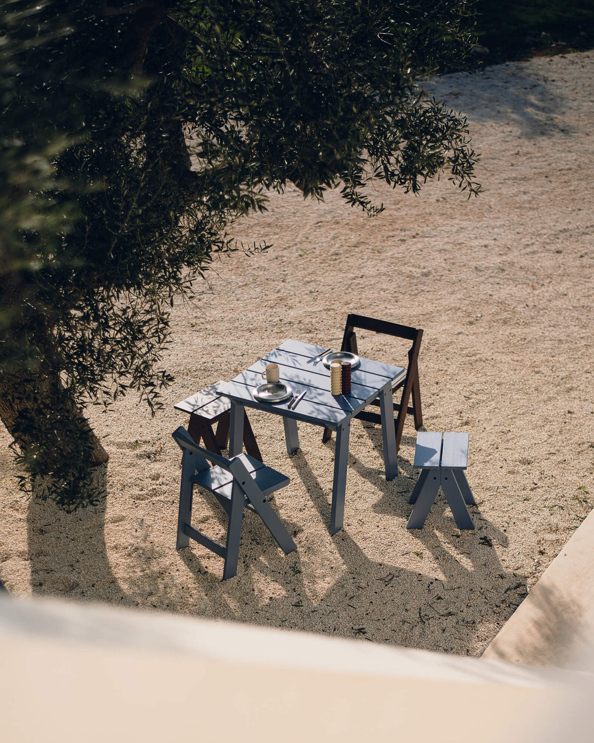 Navo Table