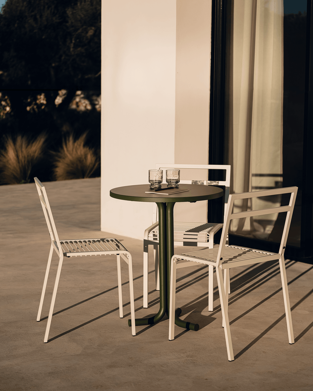 Nokk Café Table
