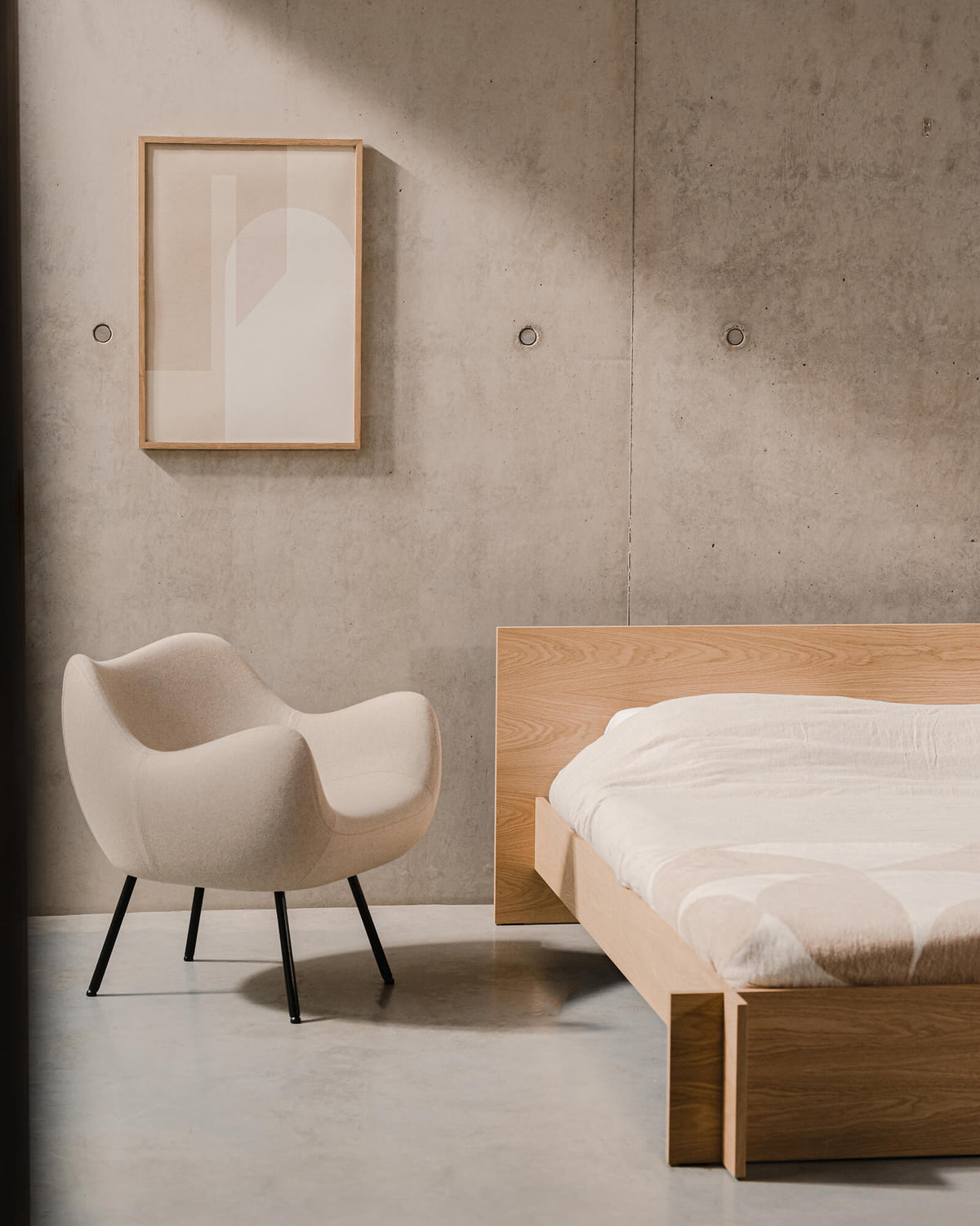 RM58 Armchair