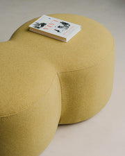 Umbo Pouf